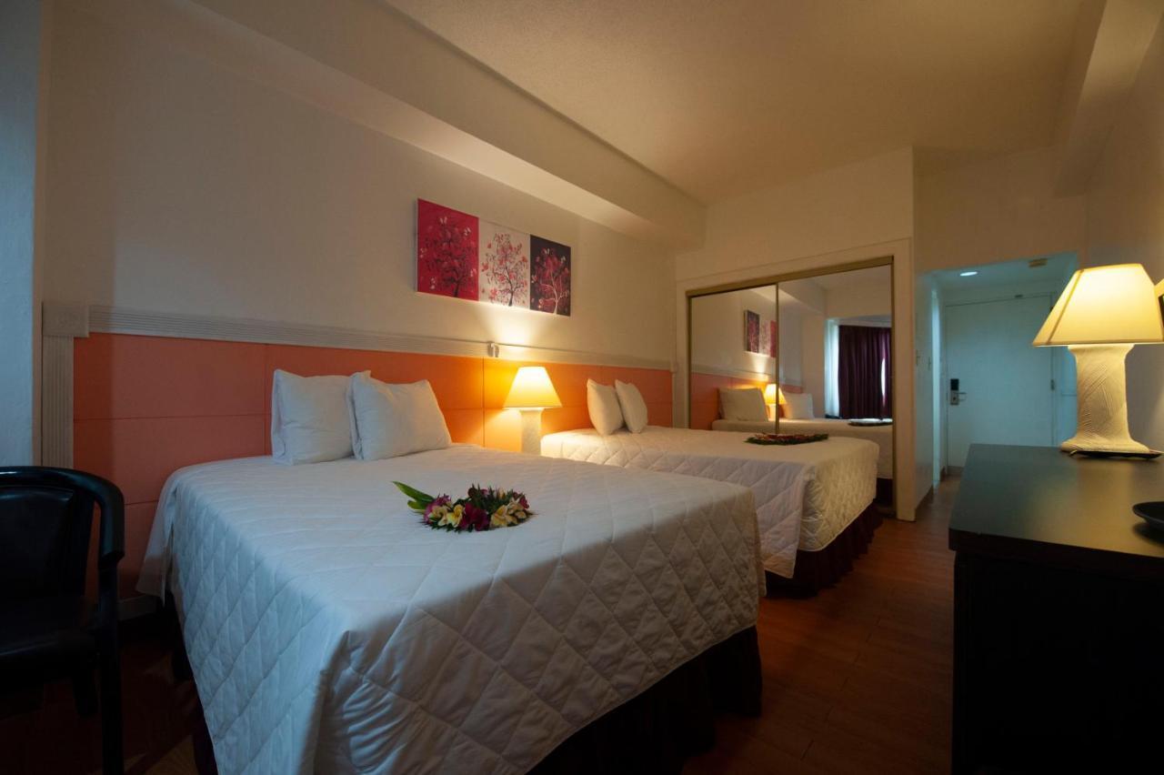 Grand Plaza Hotel Tumon Exterior photo