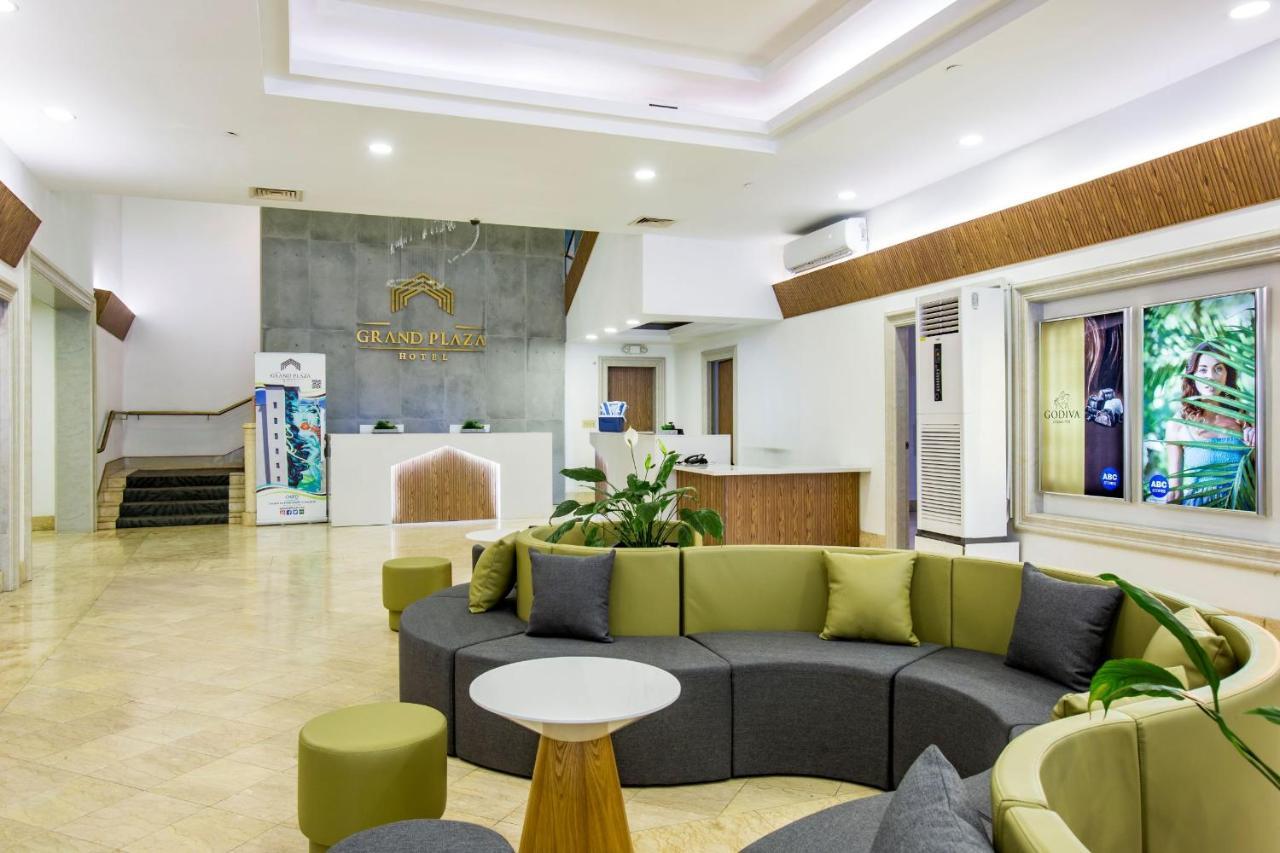 Grand Plaza Hotel Tumon Exterior photo